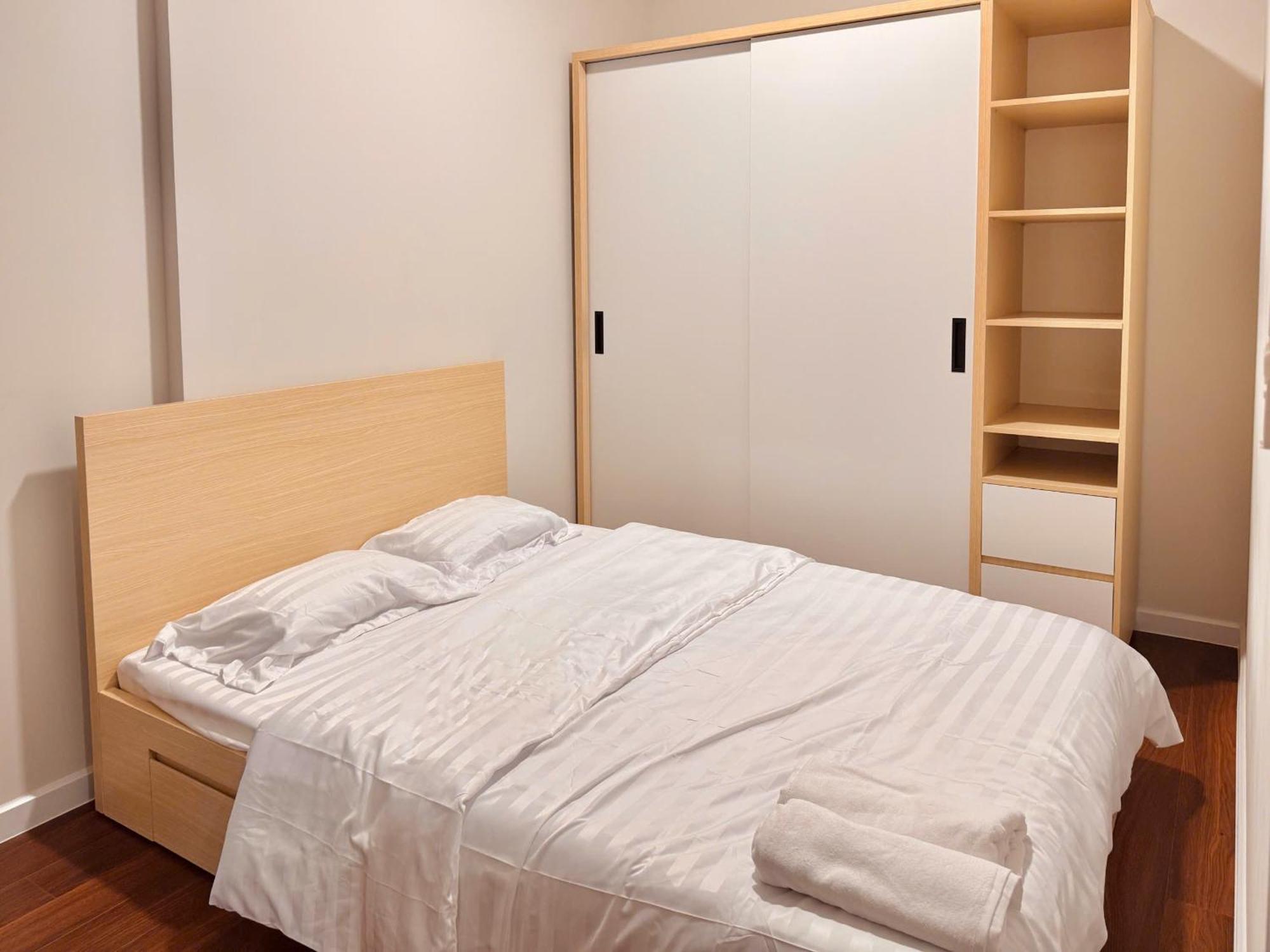 Apartment 2br Picity Apartment, 20 Min To The Tan Son Nhat Airport *